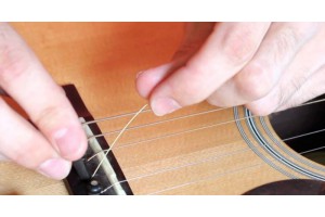 Những Sự Cố Thường Gặp Khi Chơi Đàn Guitar Mà Cách Khắc Phục
