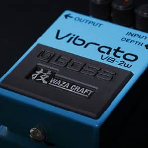 BOSS VB-2W Bộ hiệu ứng guitar Boss VB 2W 3