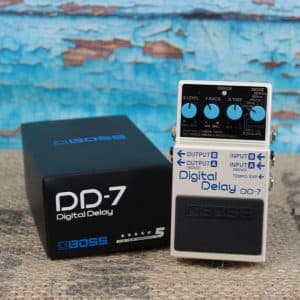boss dd 7 digital delay thuc te