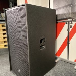 DAS ACTION-S218A Loa trầm tích hợp sẵn công suất das action s218a loa tram