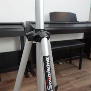 soundking db088s chan loa mau bac 2