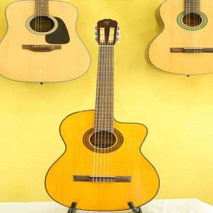 Đàn Guitar Takamine GC3CENAT