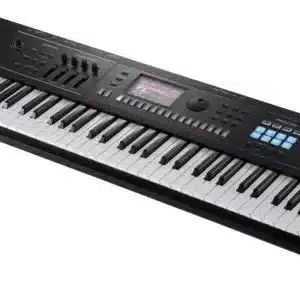 roland juno d7 dan phim dien tu ban nhac 1 600x283.jpg