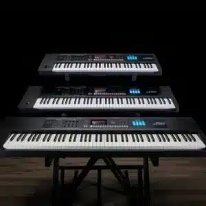 ROLAND JUNO-D7 Đàn phím điện tử ban nhạc roland juno d7 dan phim dien tu ban nhac 5 600x400.jpg