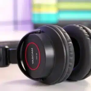 TASCAM TH-11 Tai Nghe Kiểm Âm tascam th 11 tai nghe kiem am 1 600x338