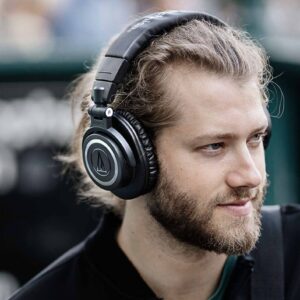 Audio Technica ATH-M50XBT Tai Nghe Bluetooth Không Dây audio technica ath m50xbt tai nghe bluetooth khong day 3
