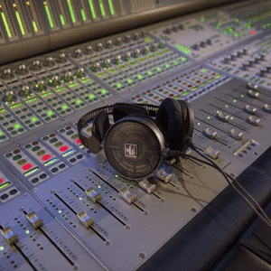 audio technica ath r70x tai nghe 2