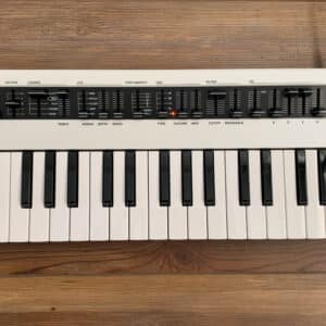Đàn Synthesizer Yamaha Reface CS dan synthesizer yamaha reface cs 2