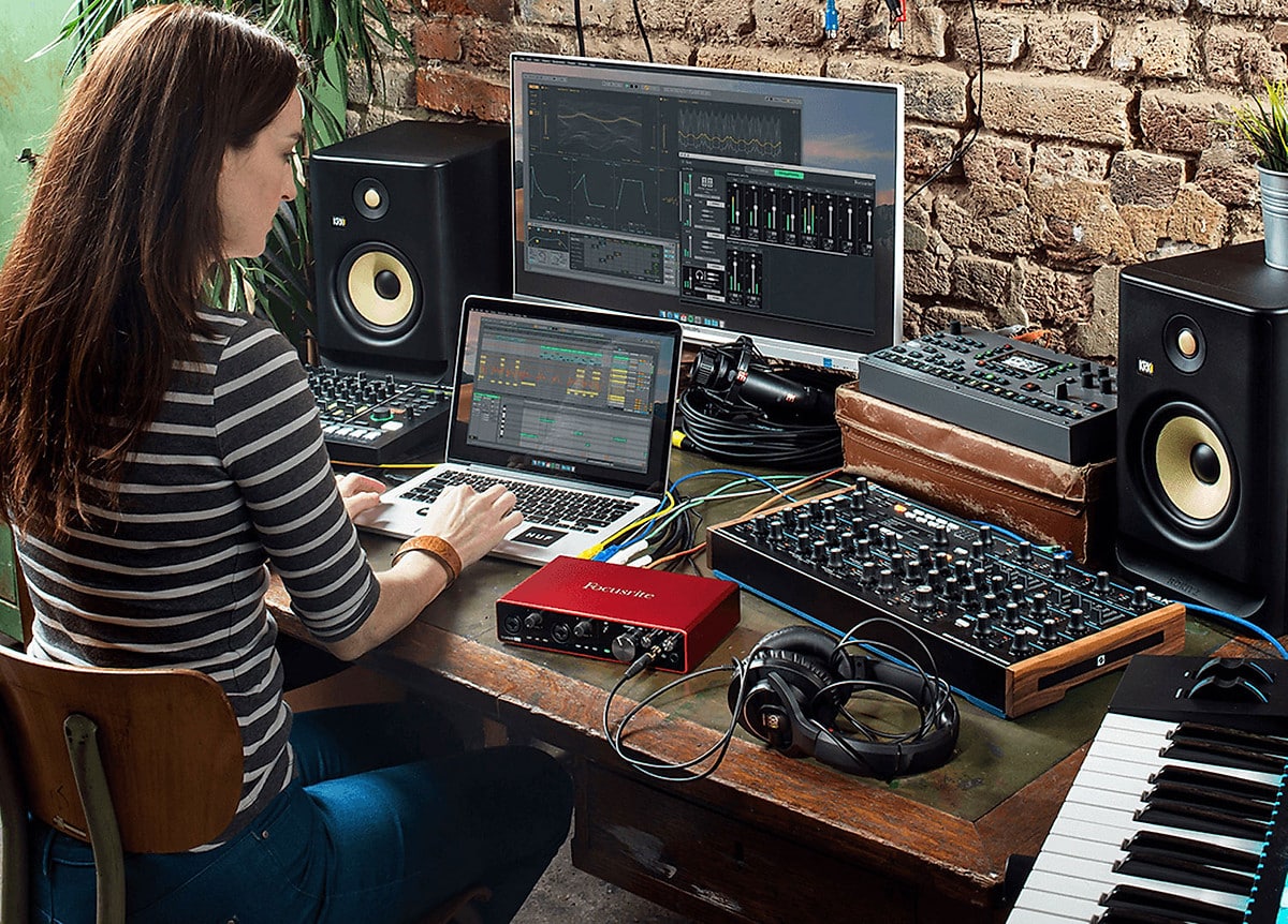 focusrite scarlett 8i6 3rd 1 focusrite scarlett 8i6 3rd 1