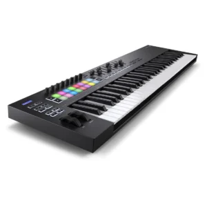 Novation Launchkey 61 MK3 Keyboard Controller novation launchkey 61 mk3 keyboard controller 3