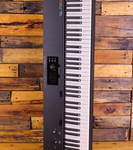 Studiologic SL73 Studio Hammer Action – Midi Controller studiologic sl73 studio hammer action midi controller 3