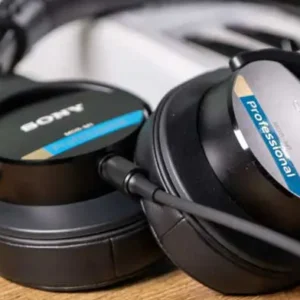 Tai Nghe Kiểm Âm Sony MDR – M1 tai nghe kiem am sony mdr m1 1