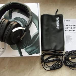Tai Nghe Yamaha HPH-MT8 tai nghe yamaha hph mt8 3