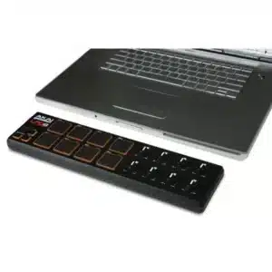 AKAI LPD8 V2 – Pad controller mini 8 pad RGB akai lpd8v2 1