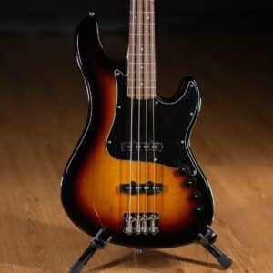 dan guitar bass cort gb34jj 2
