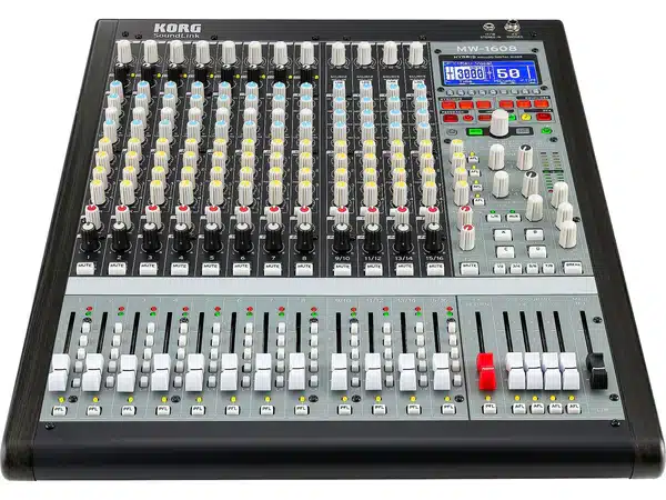 Mixer Hybrid Korg MW1608 mixer korg mw 1608 5